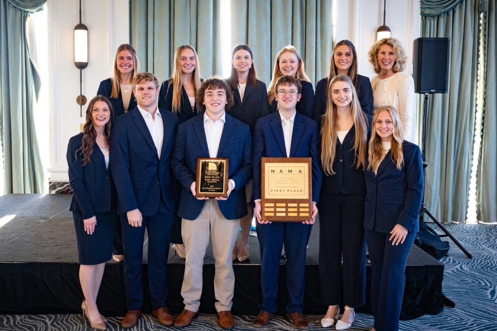 National Agri-Marketing Association (NAMA) team with the National Agri-Marketing Association Student Marketing Competition prize